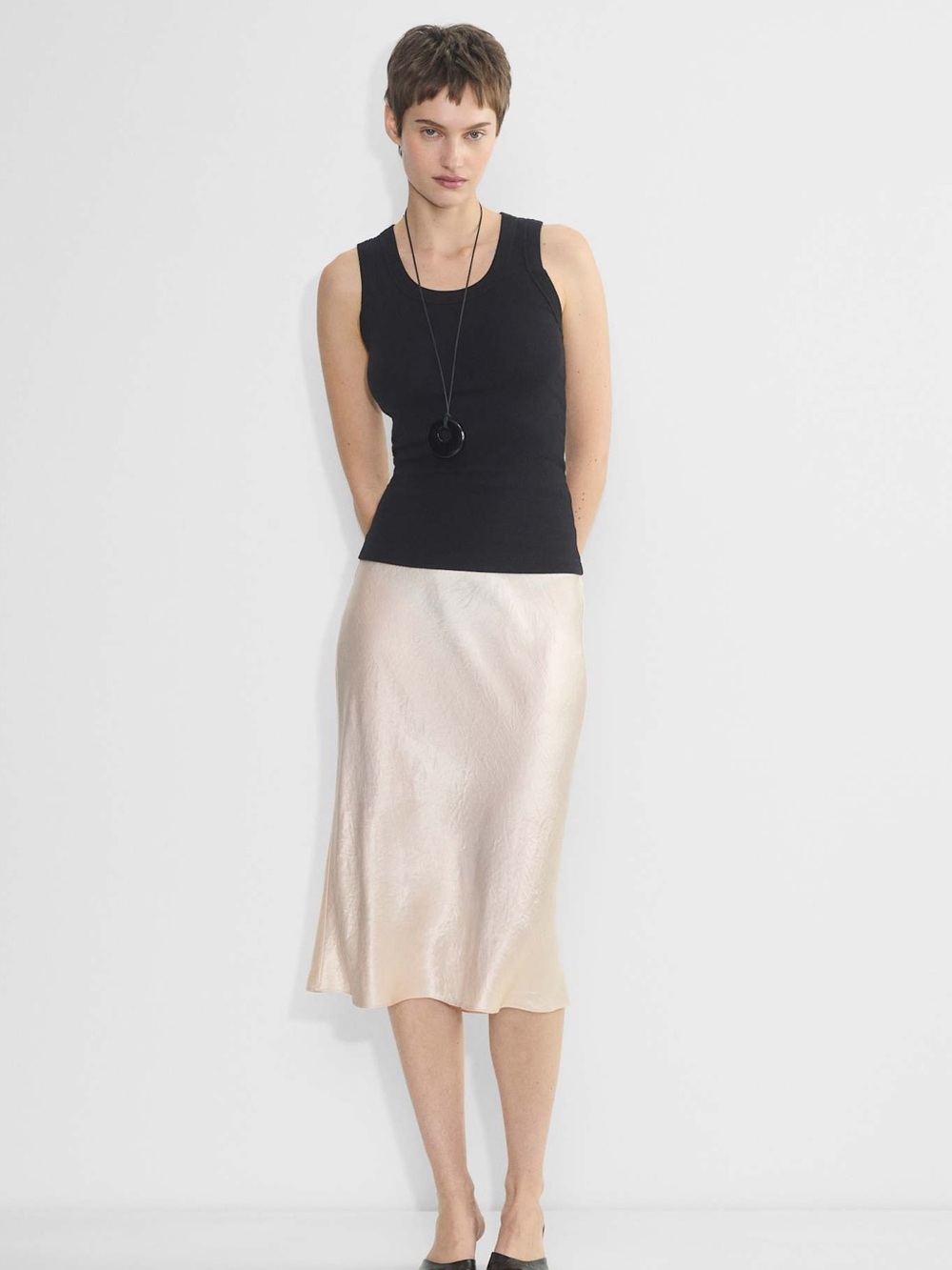 Aritzia Babaton Slip Stain Midi Skirt